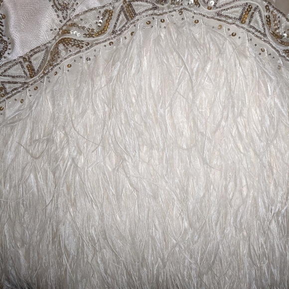 Suewong - Picture 3 of 8